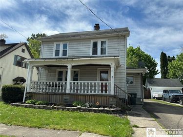 17 Pershing Avenue, Jamestown, NY 14701