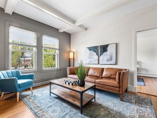 1738 Commonwealth Ave, Unit 4, Boston, MA 02135
