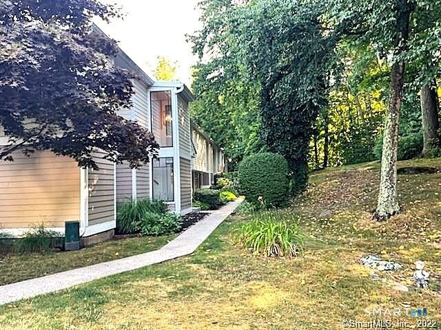 17 Keeler, Unit 17, Ridgefield, CT 06877 Main Photo