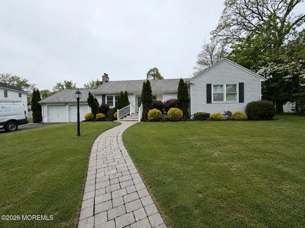 621 Myrtle Avenue, West Allenhurst, NJ 07711