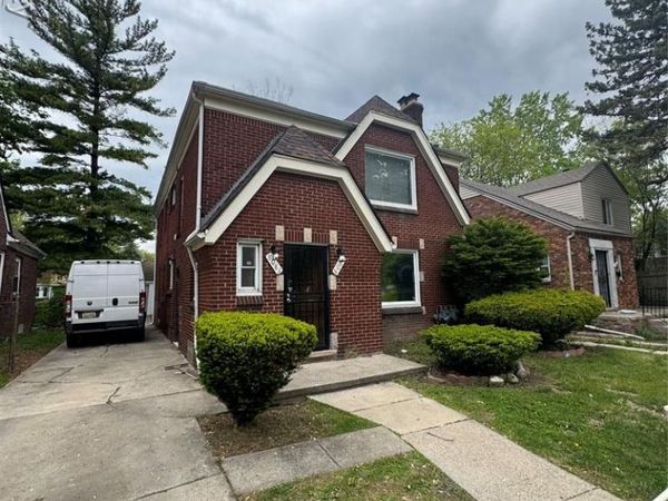 8083 Mendota Street, Detroit, MI 48204
