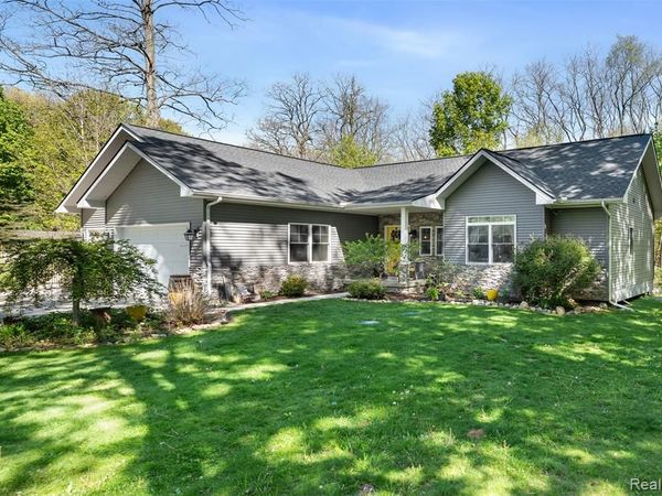 8306 Foster Road, Clarkston, MI 48346