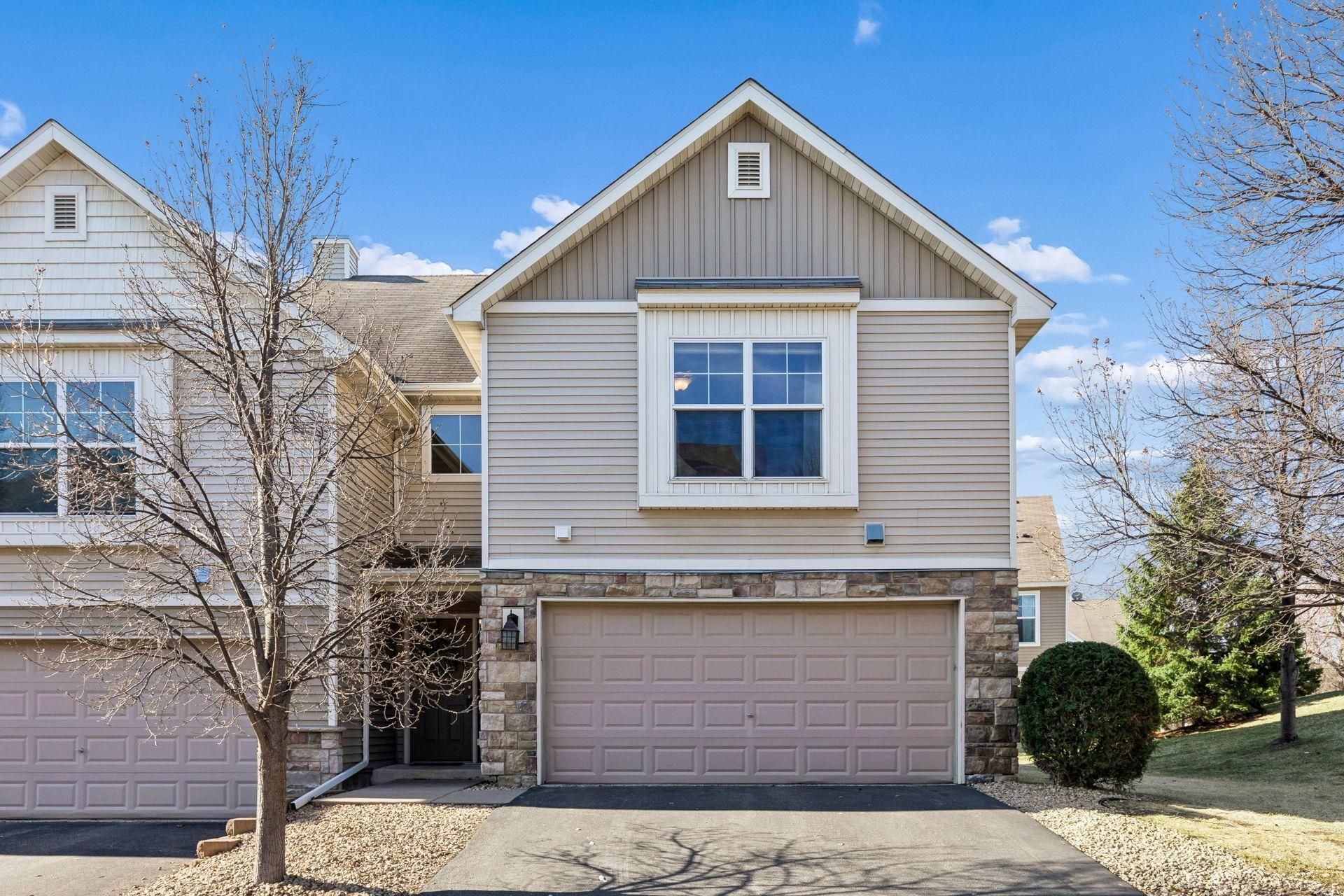 593 Stonewood Way, Burnsville, MN 55306 Main Photo