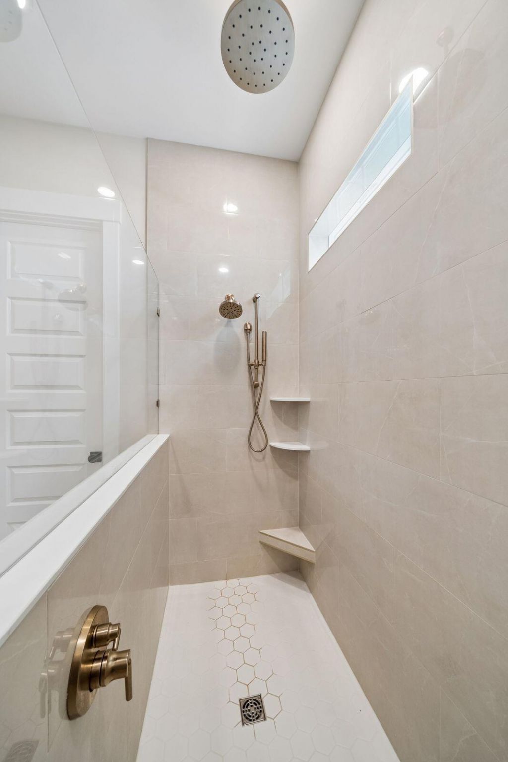 1427 Dahlia Drive Photo 45