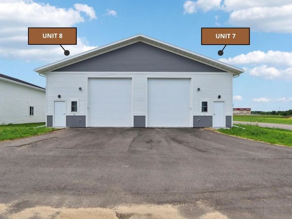 Units 7&8 407 S Wengel Drive, Reedsburg, WI 53959