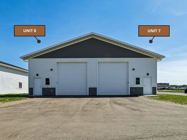 Units 7&8 407 S Wengel Drive, Unit 7&8, Reedsburg, WI 53959