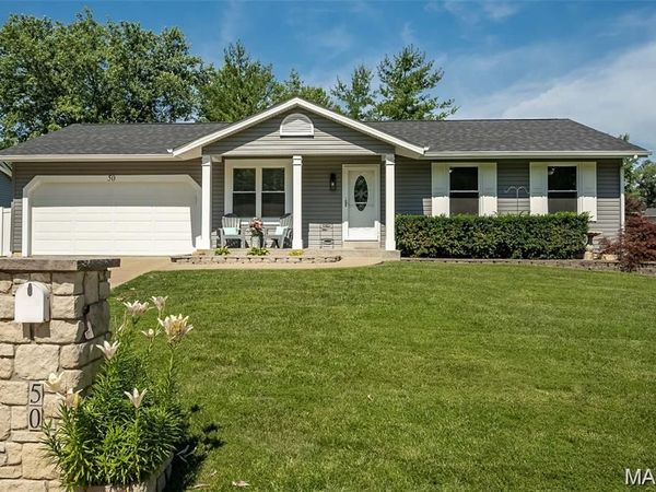 50 Chip Drive, O'Fallon, MO 63366