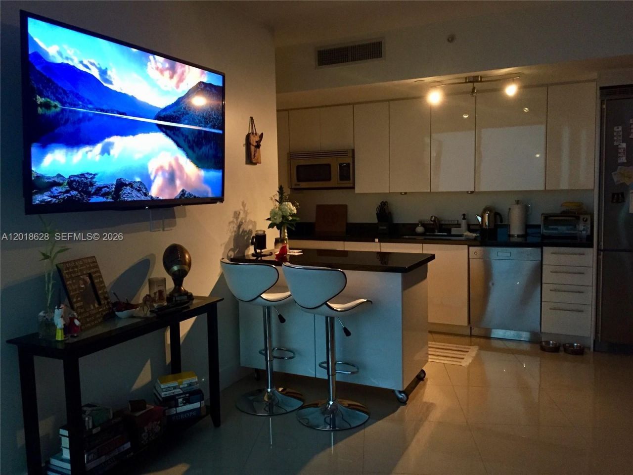 92 SW 3rd St , Unit 4106, Miami, FL 33130 Photo