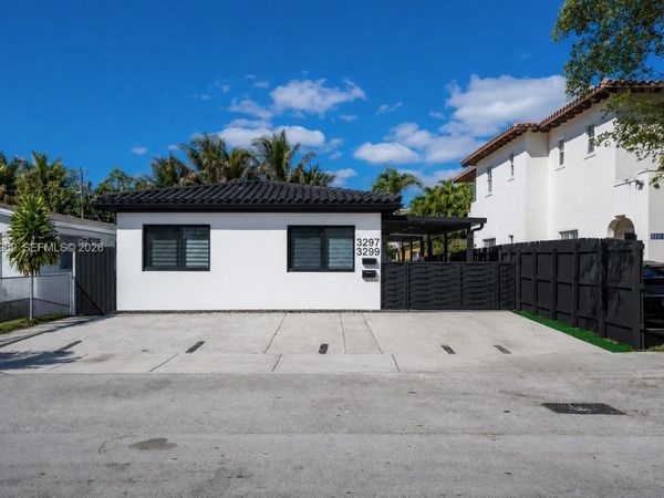 3297 SW 26th St , Miami, FL 33133