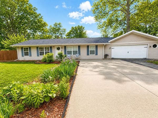2107 Rodney Drive , Champaign, IL 61821