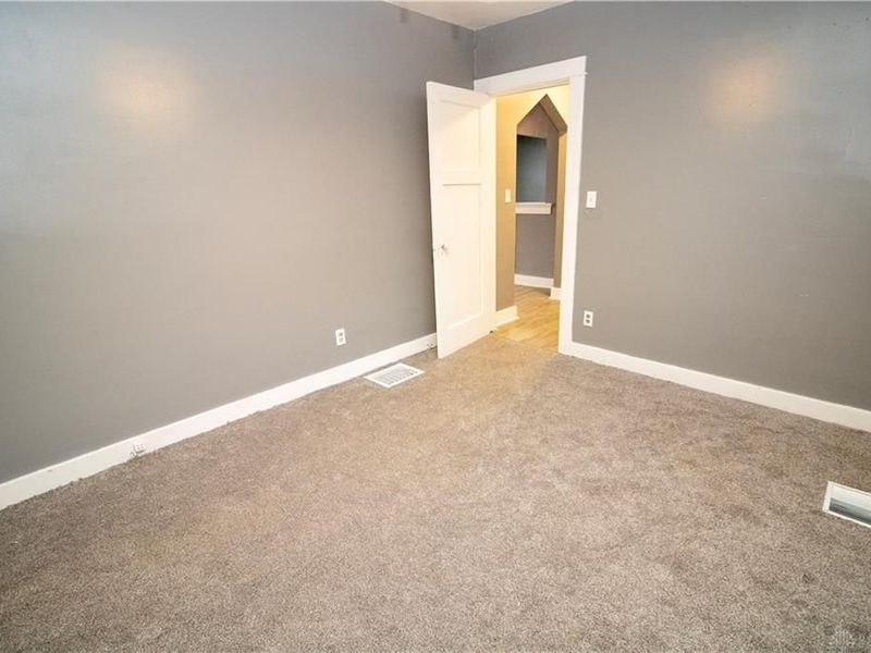 620 Shoop Avenue, Dayton, OH 45402 Photo 28