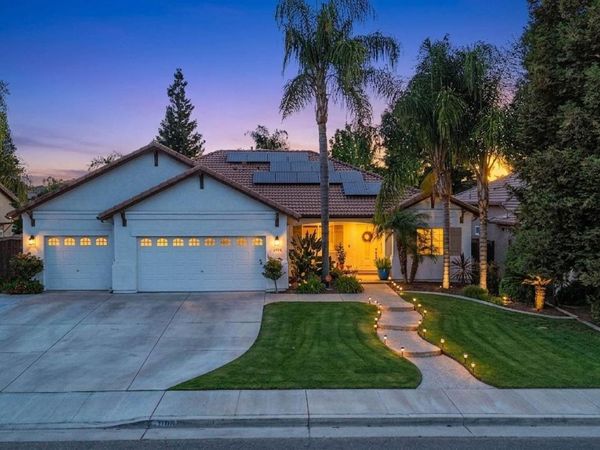 11116 Laramie Peak Drive, Bakersfield, CA 93311