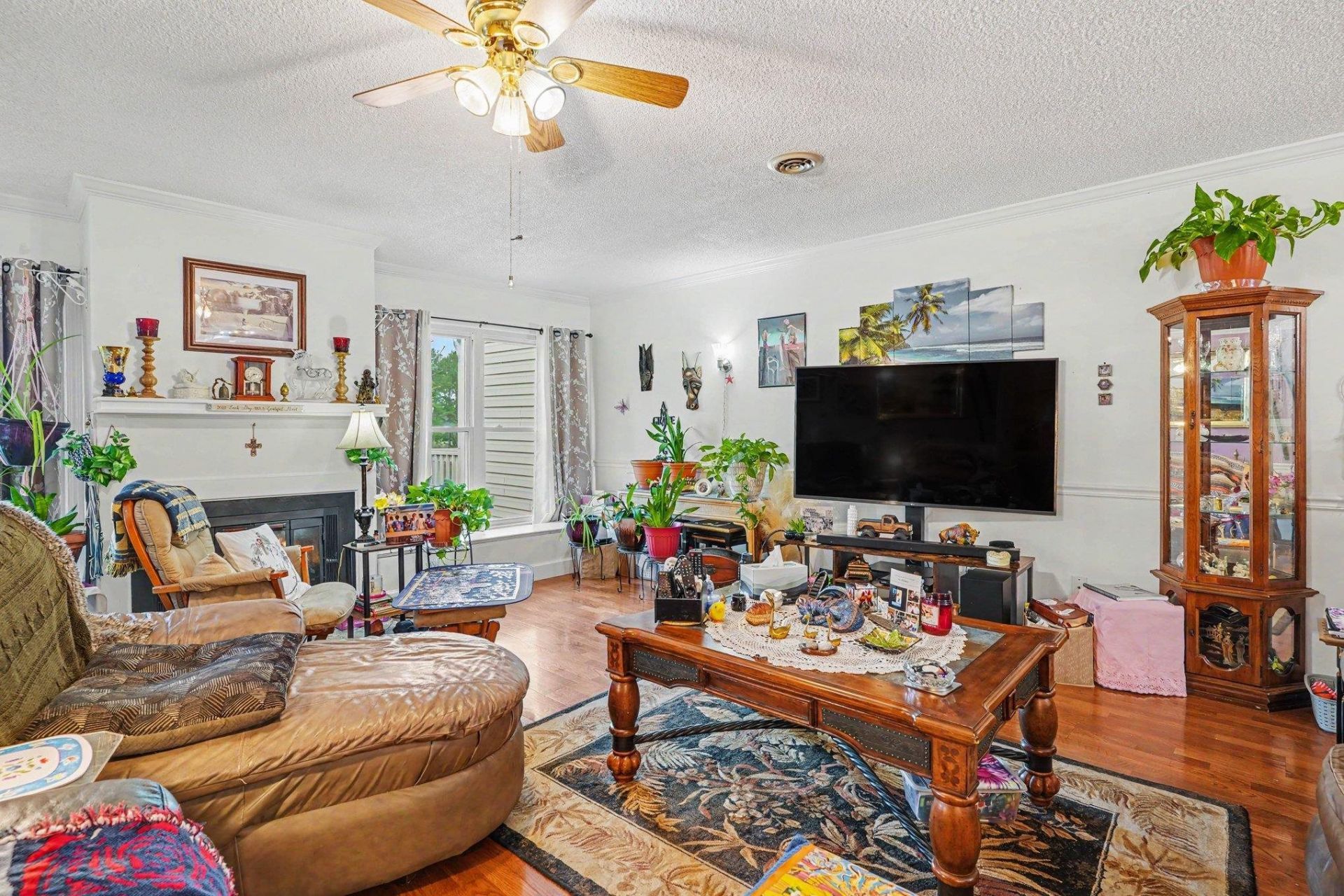 317 Lakeview Dr.  Photo 8