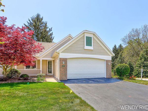 245 E Timberlake Drive, Holland, MI 49424