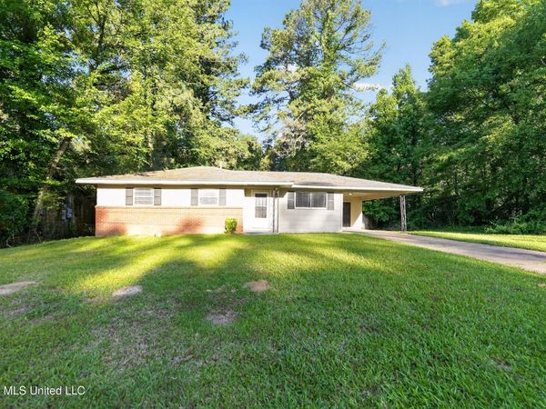 1439 Gibralter Drive, Jackson, MS 39204