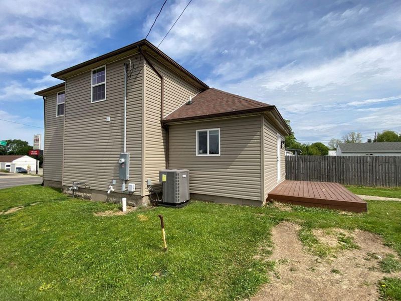 1329 S Main Street , Bellefontaine, OH 43311 Photo 24