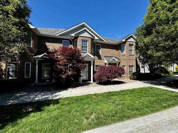 110 Phoenix BLVD NW, Christiansburg, VA 24073