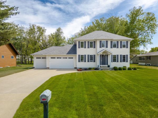 506 Cedar Drive, Fairbank, IA 50629