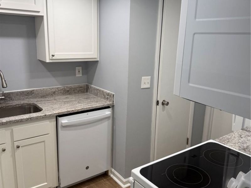 944 Wadsworth Road, Unit F3, Medina, OH 44256 Photo 6