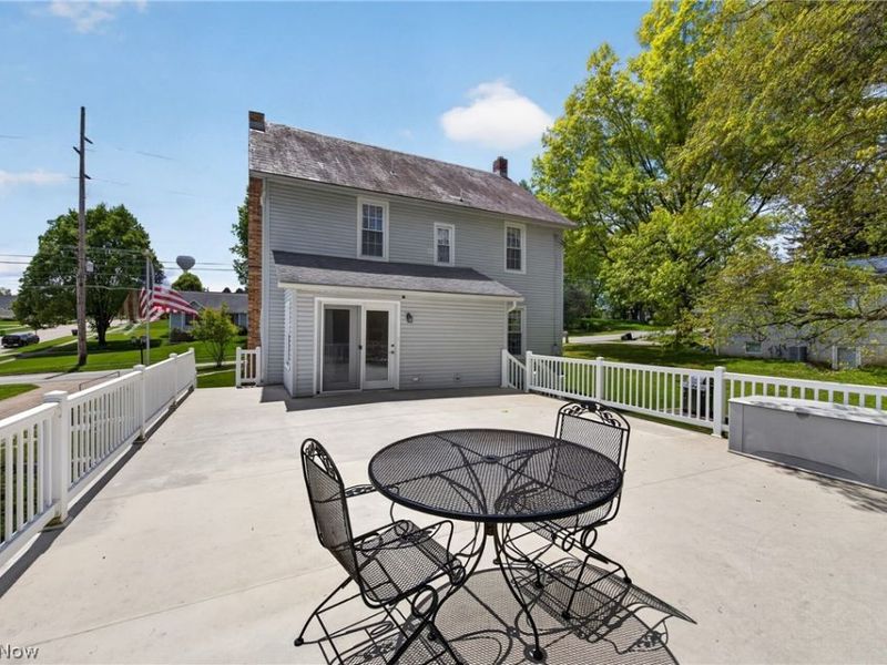 1933 W High Street, Orrville, OH 44667 Photo 27