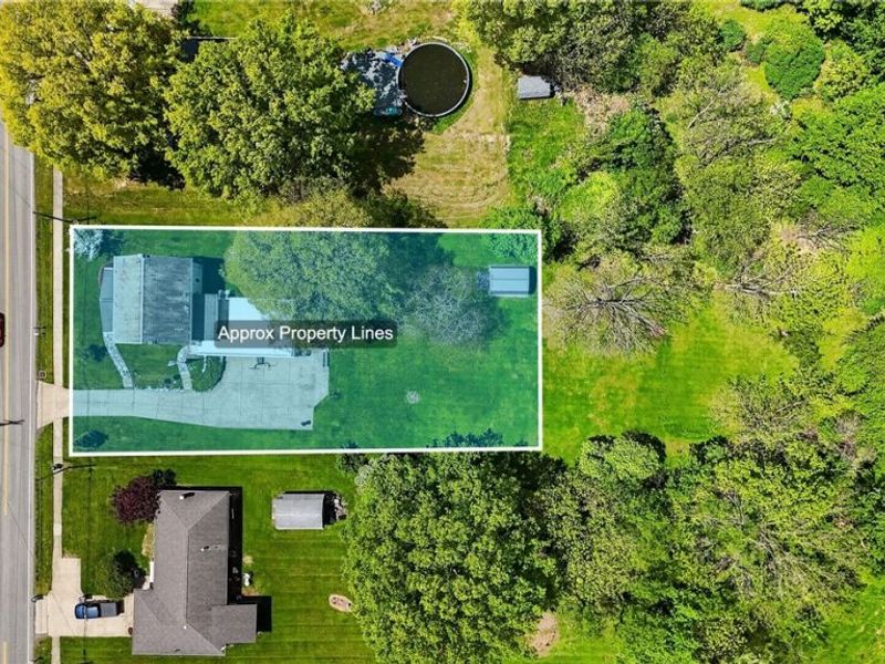 1933 W High Street, Orrville, OH 44667 Photo 29