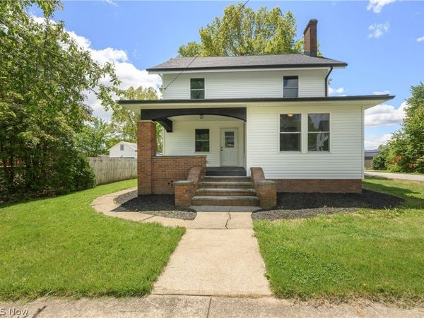 407 W Main Street , Dalton, OH 44618