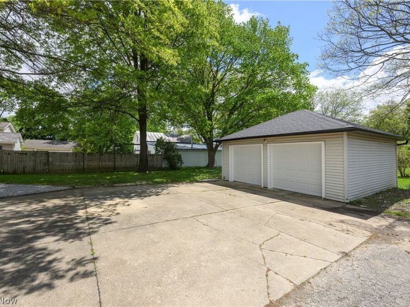 407 W Main Street, Dalton, OH 44618 Photo 25