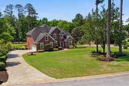 200 Cedar View Drive photo 4