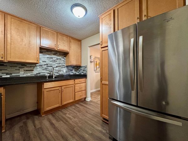 1271 Landmark Trail S, Hopkins, MN 55343