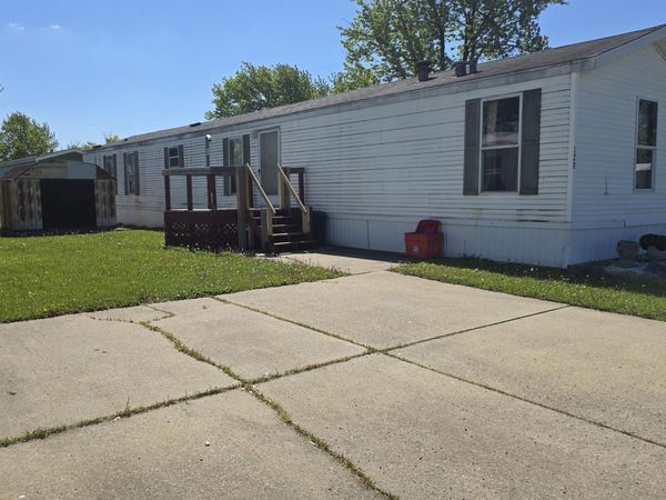 128 Bradford Avenue, Napoleon, OH 43545