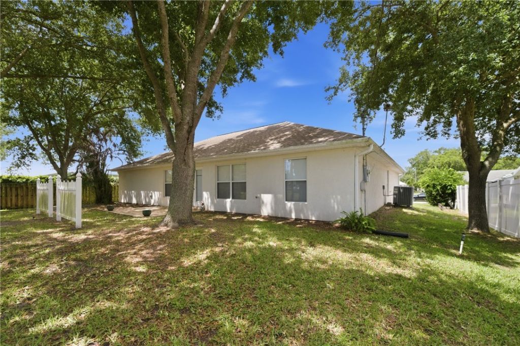 425 Oak Street, Sebastian, FL 32958 Photo
