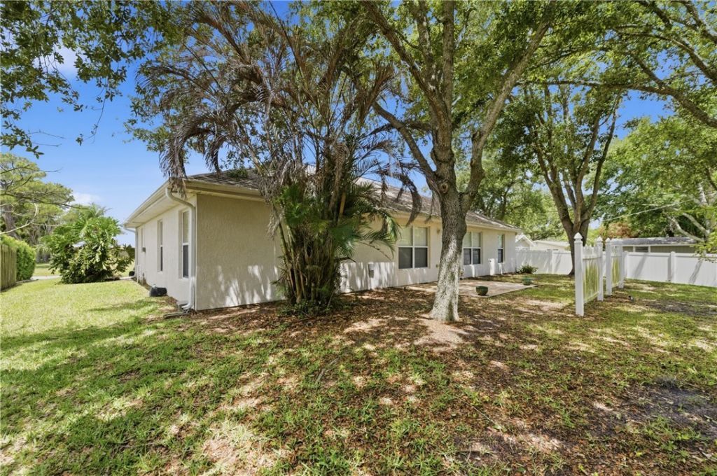 425 Oak Street, Sebastian, FL 32958 Photo