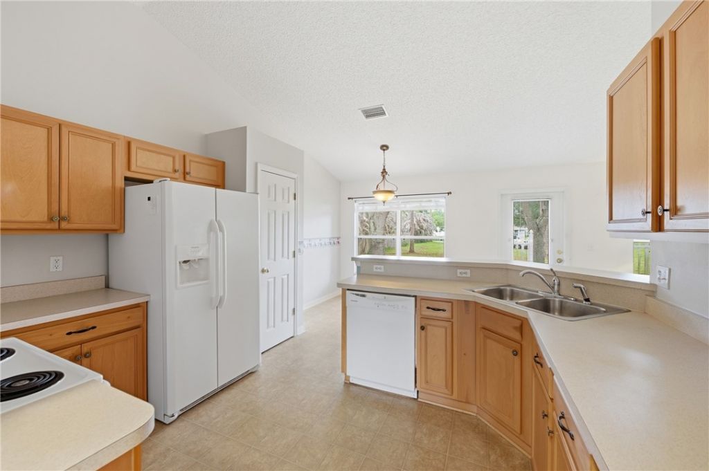 425 Oak Street, Sebastian, FL 32958 Photo