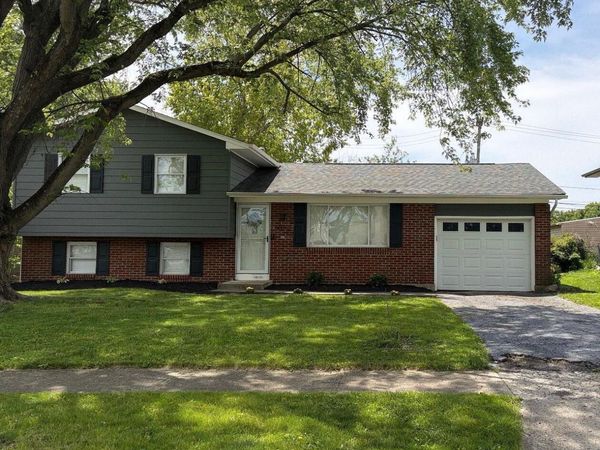 2433 Yates Avenue, Grove City, OH 43123