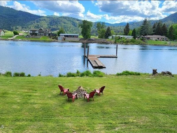874 Cottonwood Drive, St. Maries, ID 83861