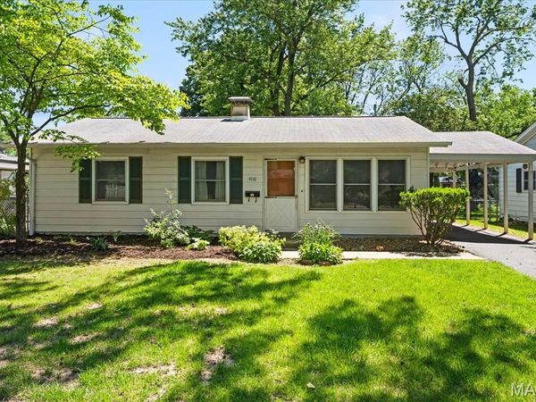 4110 Memorial Drive , Belleville, IL 62226