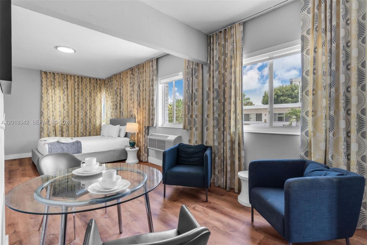 8100 Harding Ave , Unit 514, Miami Beach, FL 33141 Photo