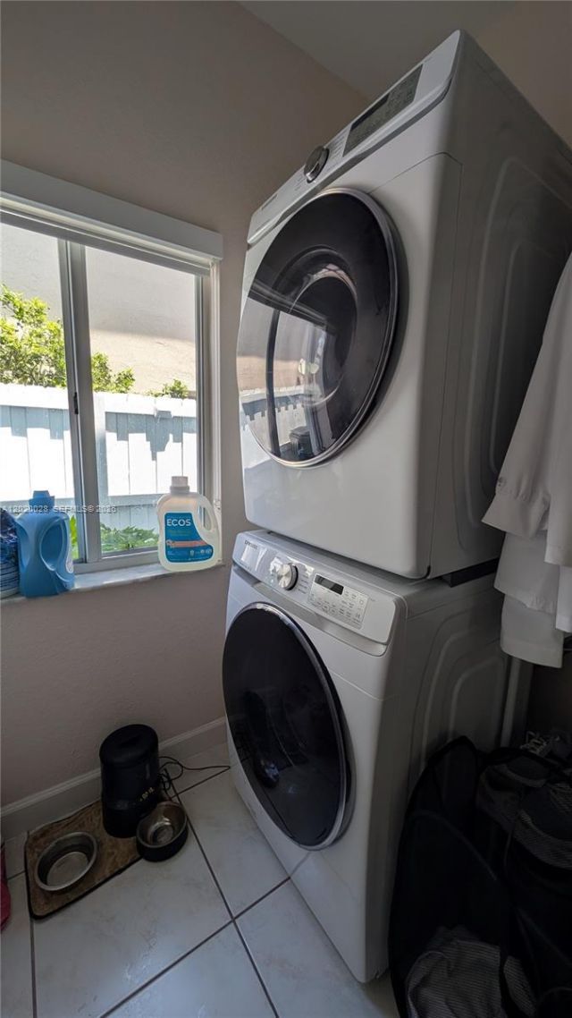 2882 NE 4th St , Homestead, FL 33033 Photo