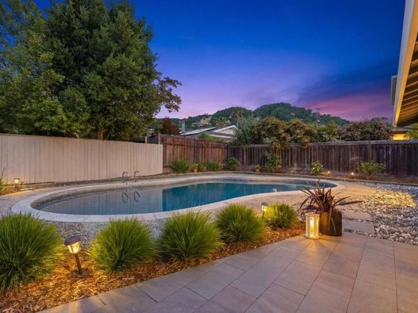 2725 Las Gallinas Avenue, San Rafael, CA 94903