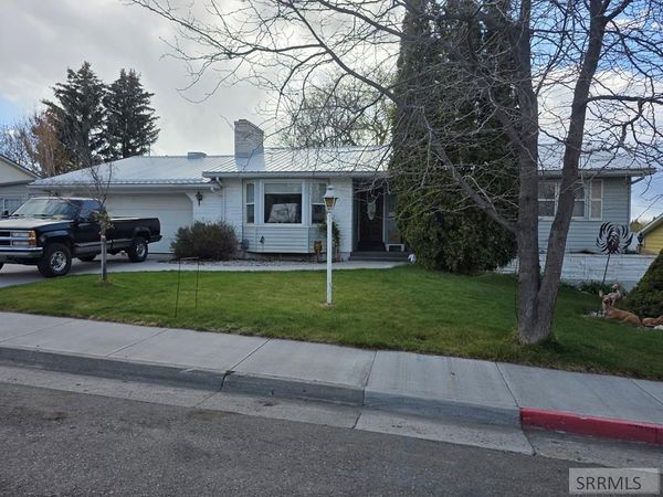 130 Elm Avenue, REXBURG, ID 83440