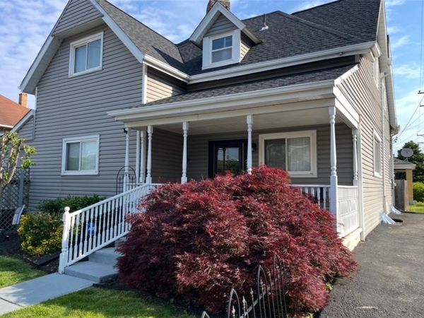 215 Harrison, Glassport, PA 15045