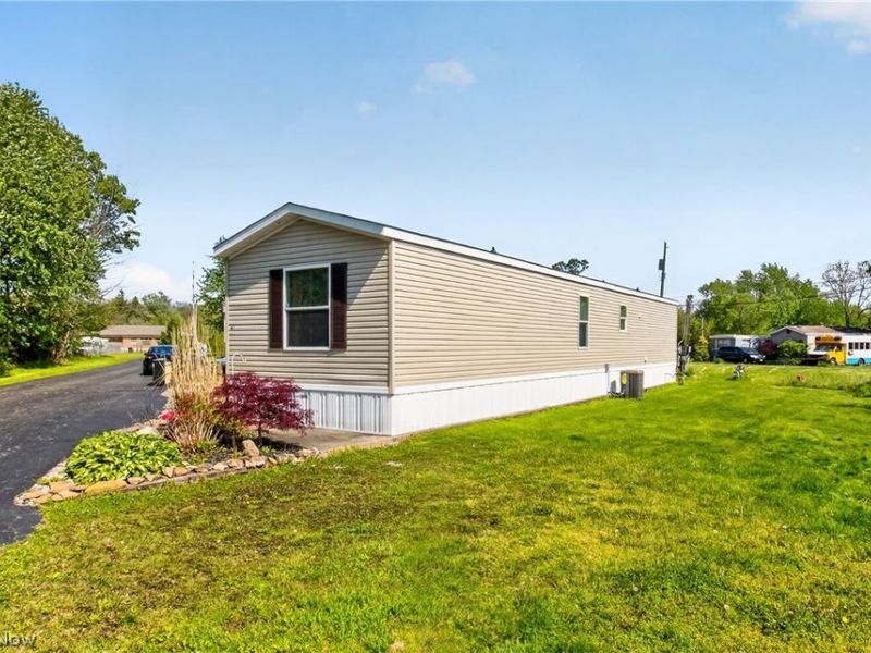 9525 Woodworth Road, Unit A19, North Lima, OH 44452 Photo 17