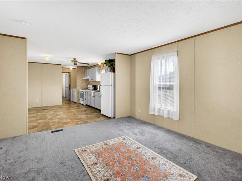 9525 Woodworth Road, Unit A19, North Lima, OH 44452 Photo 5