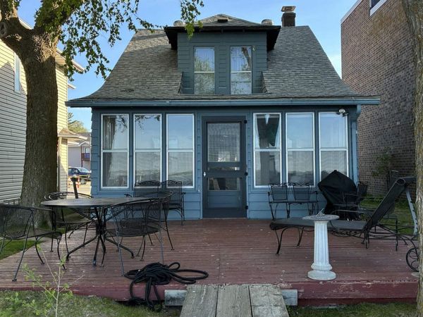 487 N Shore Drive, Clear Lake, IA 50428