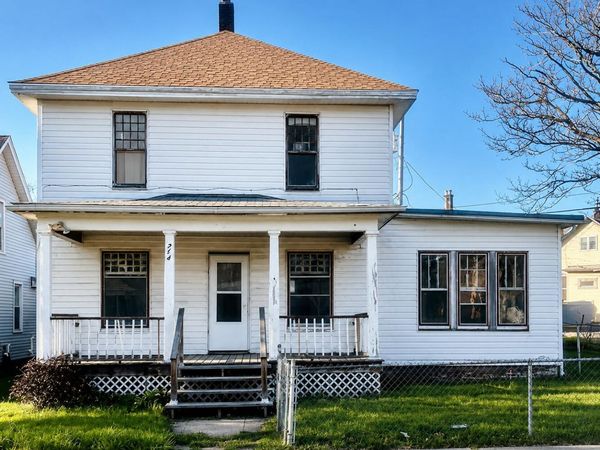 714 E 10th Street , Michigan City, IN 46360