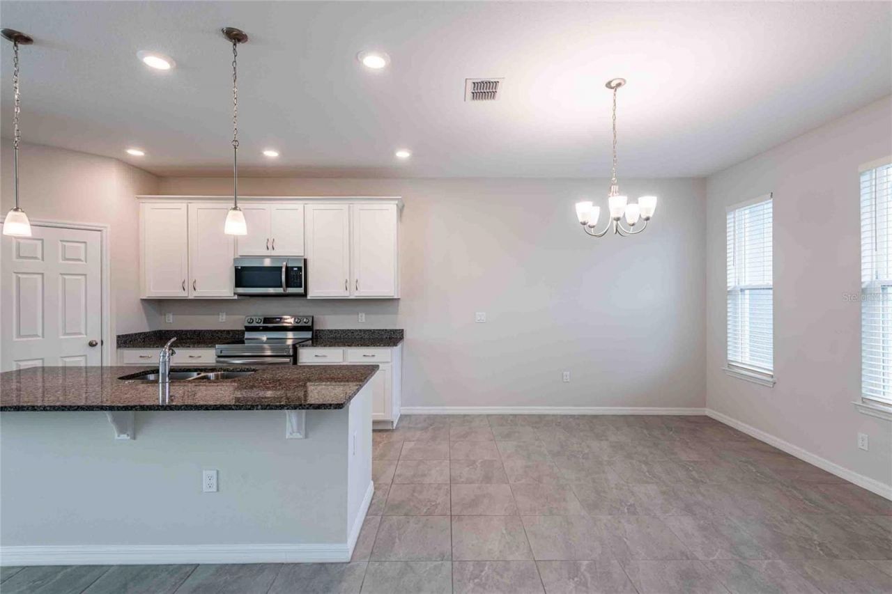 5072 Avalon Park Boulevard, Wesley Chapel, FL 33545 Photo