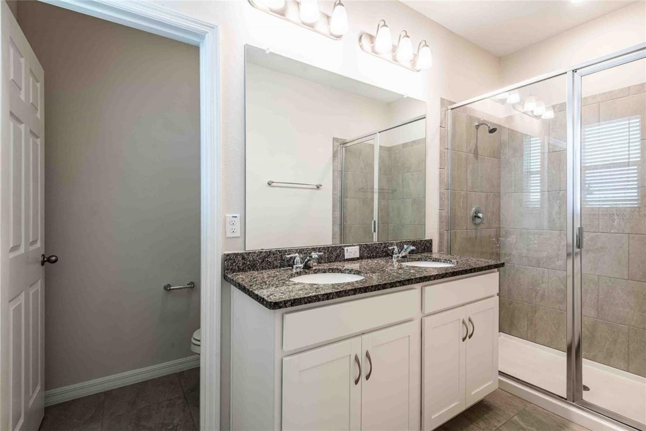5072 Avalon Park Boulevard, Wesley Chapel, FL 33545 Photo