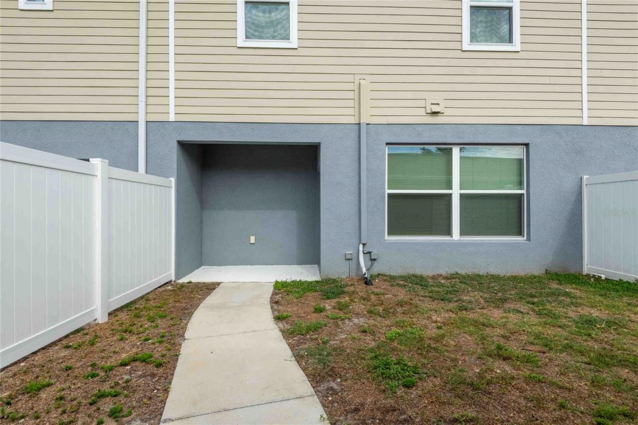 5072 Avalon Park Boulevard, Wesley Chapel, FL 33545 Photo