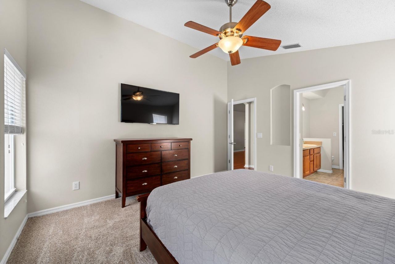 735 NE Addison Drive, Saint Petersburg, FL 33716 Photo