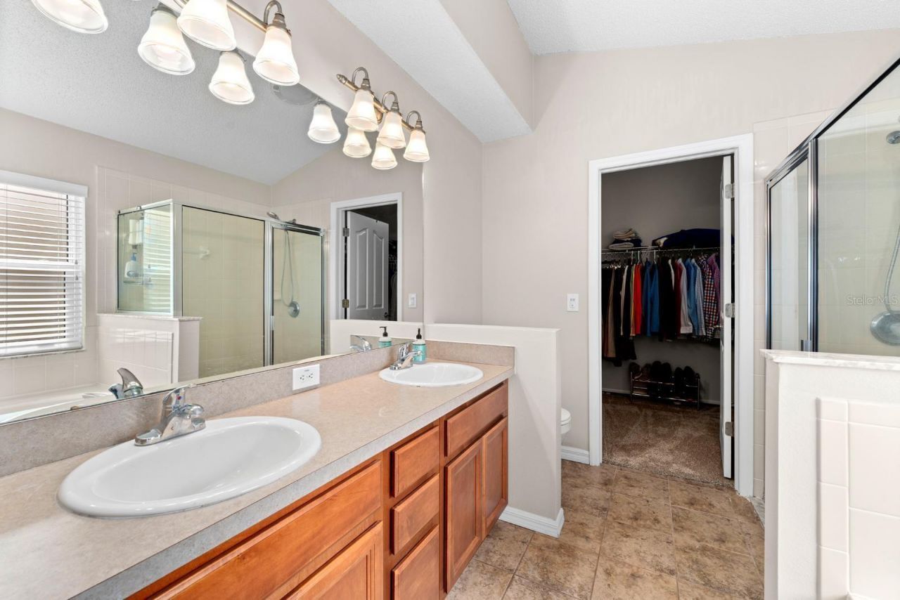 735 NE Addison Drive, Saint Petersburg, FL 33716 Photo